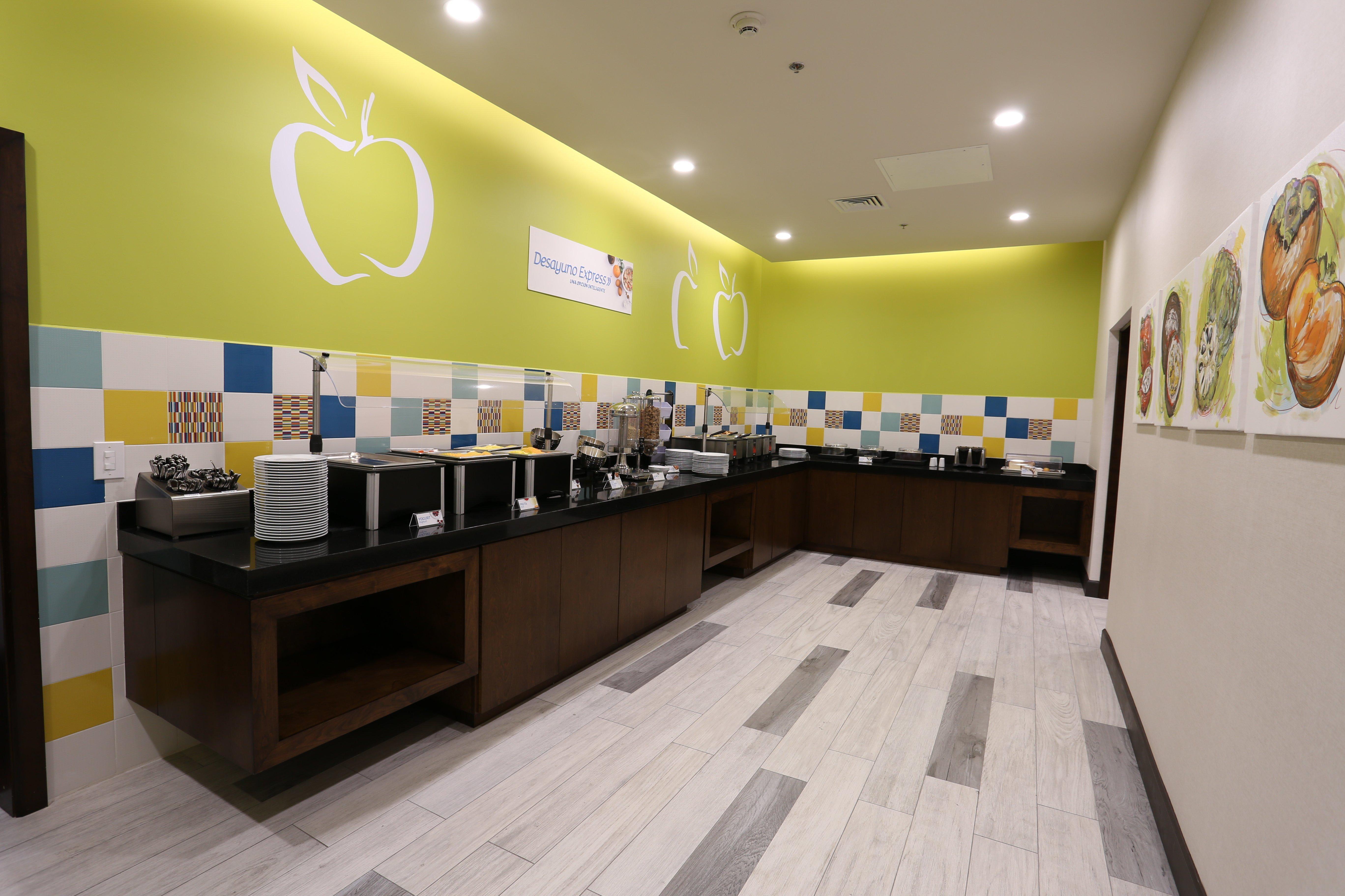 Holiday Inn Express & Suites Mexicali By Ihg Buitenkant foto