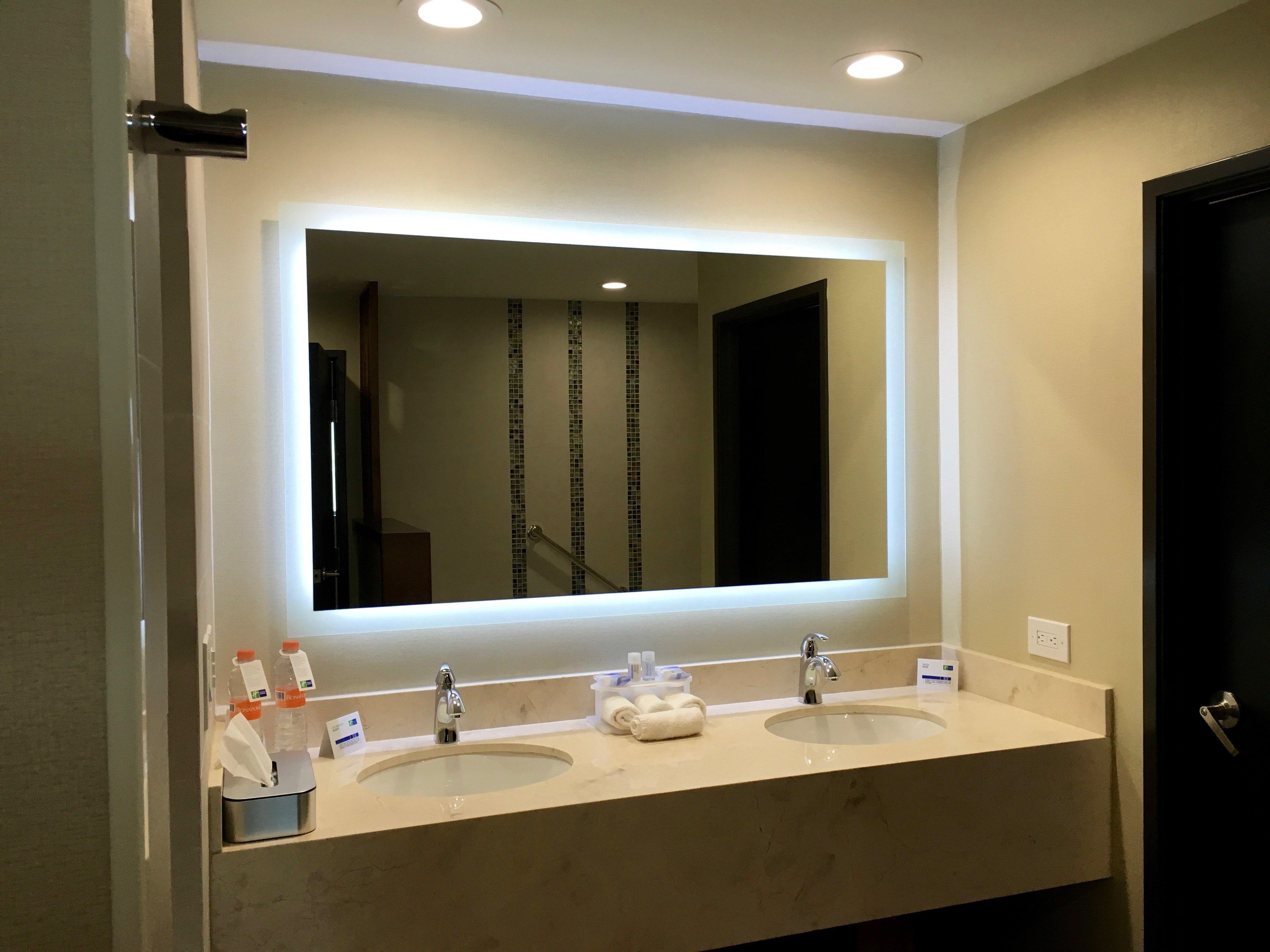 Holiday Inn Express & Suites Mexicali By Ihg Buitenkant foto
