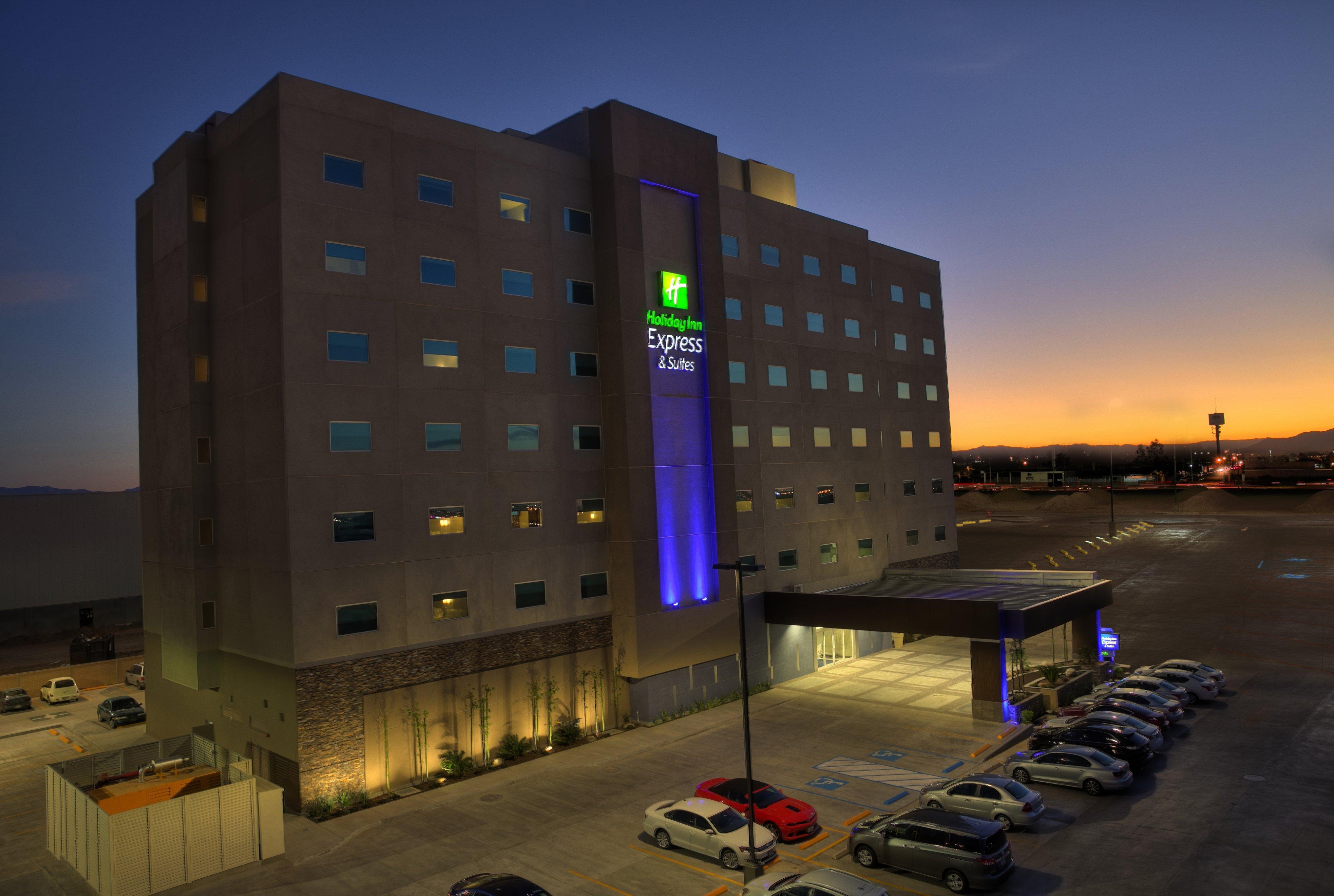 Holiday Inn Express & Suites Mexicali By Ihg Buitenkant foto